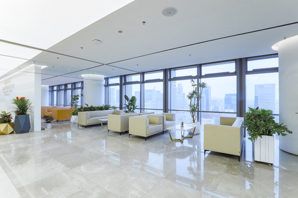 How Can Foreigners Who Cannot Speak Chinese Hire Chinese Lawyers for Legal Cases in Shenzhen? Complete Guide for Cross-border Legal Representation & Language Barrier Solutions